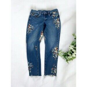 Blank NYC 29 Skinny Classique Floral Embroidered Frayed Hem Jeans